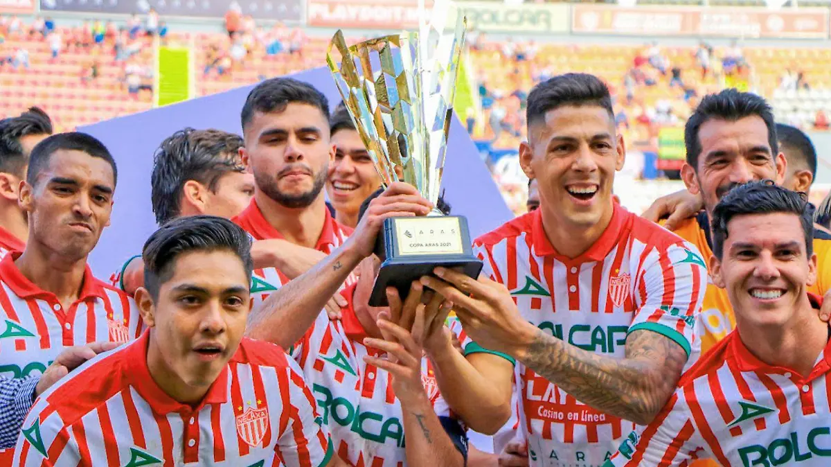 jugadores necaxa copa aras